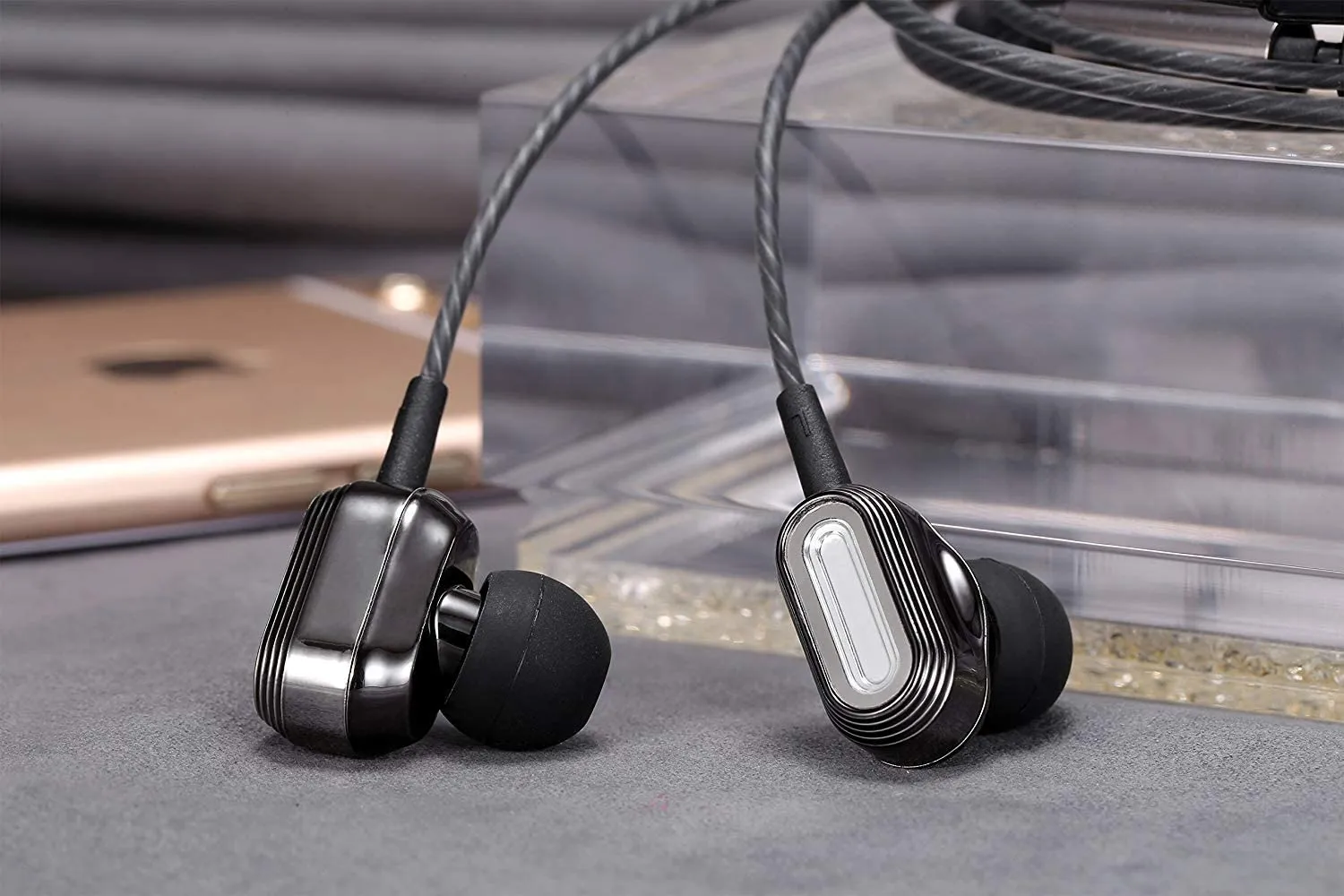 Betron ProX7 Noise Isolating Earphones, In Ear Headphones with Mic and Volume Control, Dual Driver Quality Headset, Black